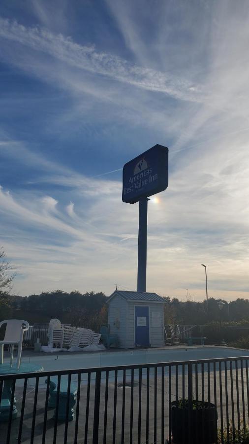 Americas Best Value Inn Kodak - Sevierville Экстерьер фото