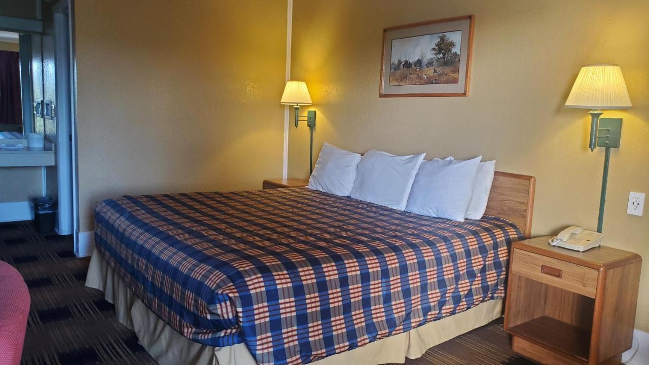 Americas Best Value Inn Kodak - Sevierville Экстерьер фото